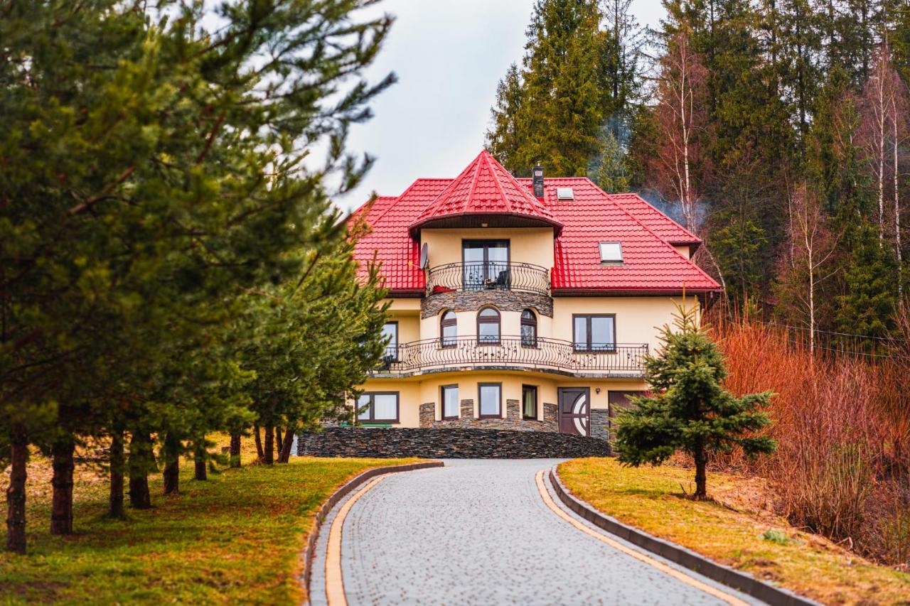 Dom Na Turystycznej Hotell Pyzowka Exteriör bild